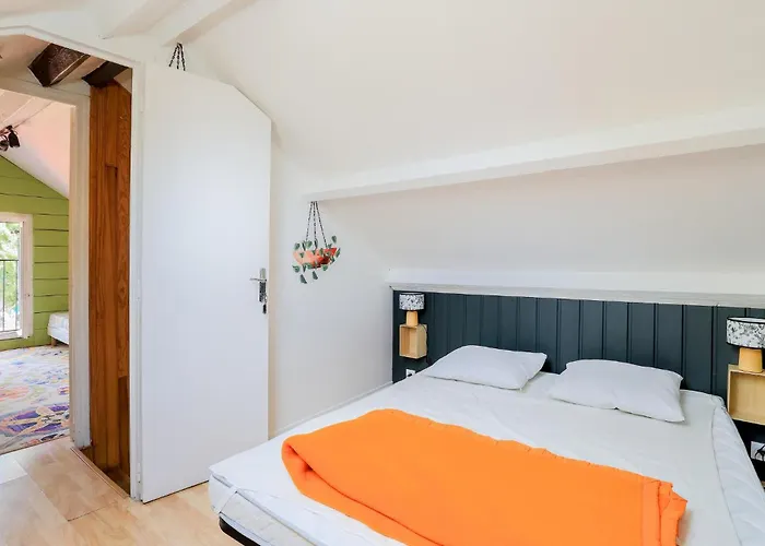 Jolie Maison Proche Riviere Jaulgonne